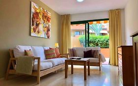 Luminoso Apartamento Con Piscina Y Parking